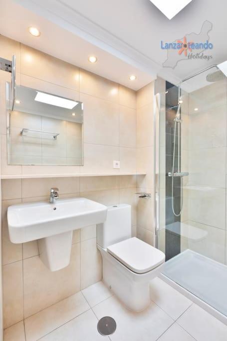 Casa Patty, Piscinas Climatizadas, Primera Linea Costa Teguise Luaran gambar