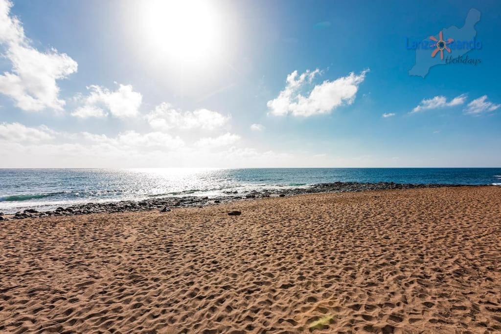 Casa Patty, Piscinas Climatizadas, Primera Linea Costa Teguise Luaran gambar